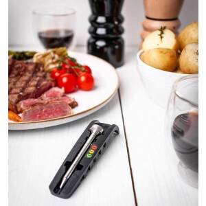 Steakchamp Fleischthermometer 3-color LED black mit persönlicher Laser-Gravur